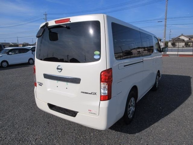 NISSAN NV350 CARAVAN