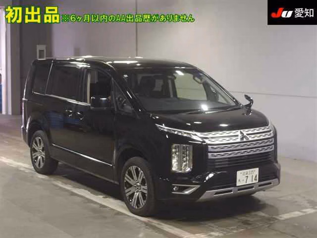 MITSUBISHI DELICA D:5