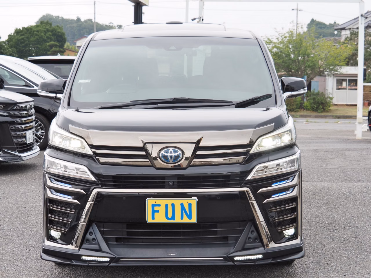 TOYOTA VELLFIRE
