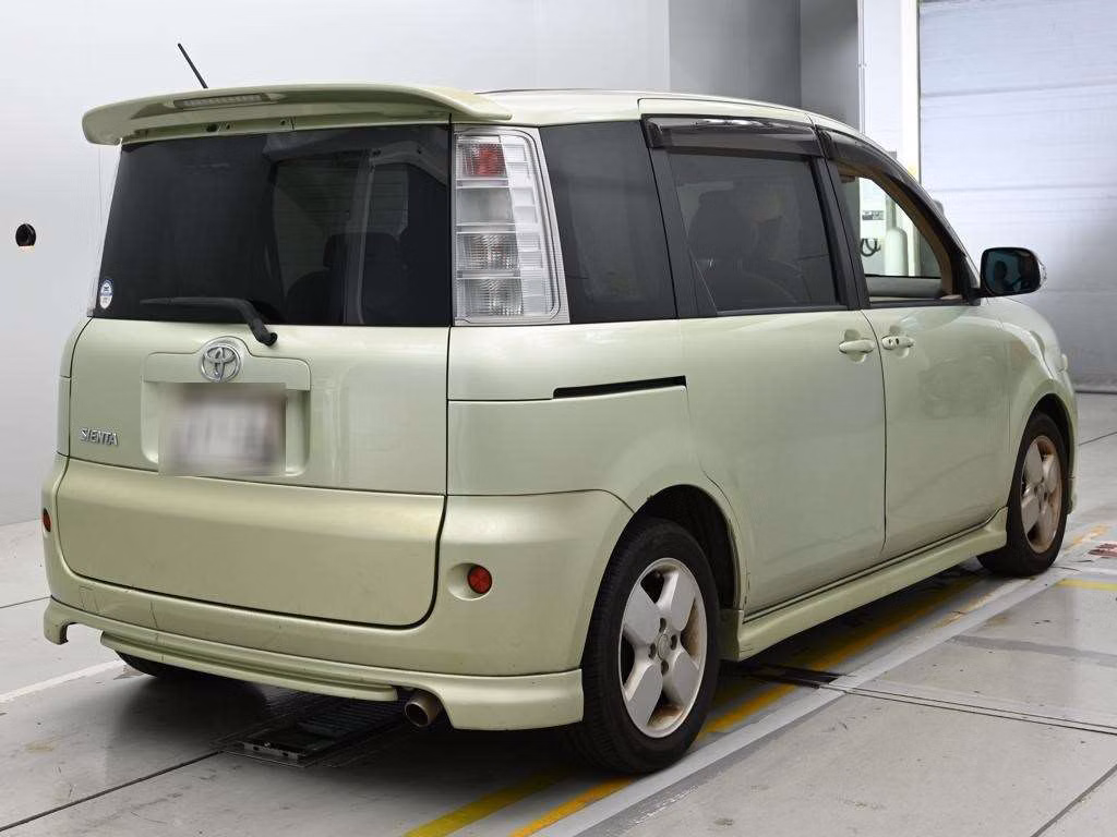 TOYOTA SIENTA