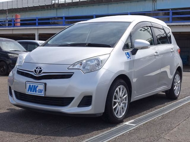 TOYOTA RACTIS
