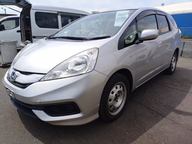HONDA FIT SHUTTLE