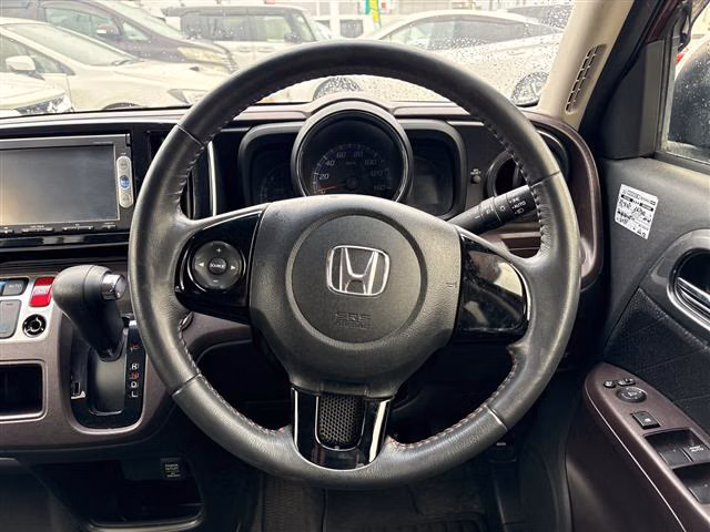 HONDA N-ONE