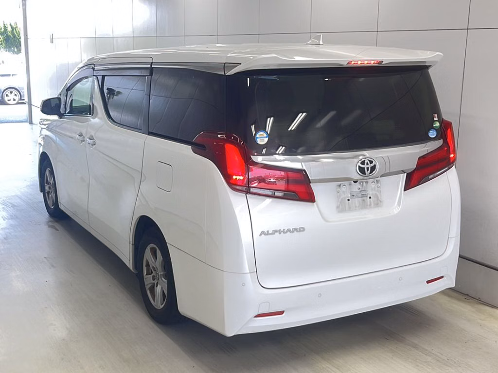 TOYOTA ALPHARD