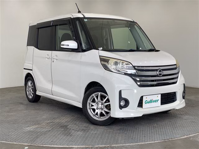 NISSAN DAYZ ROOX