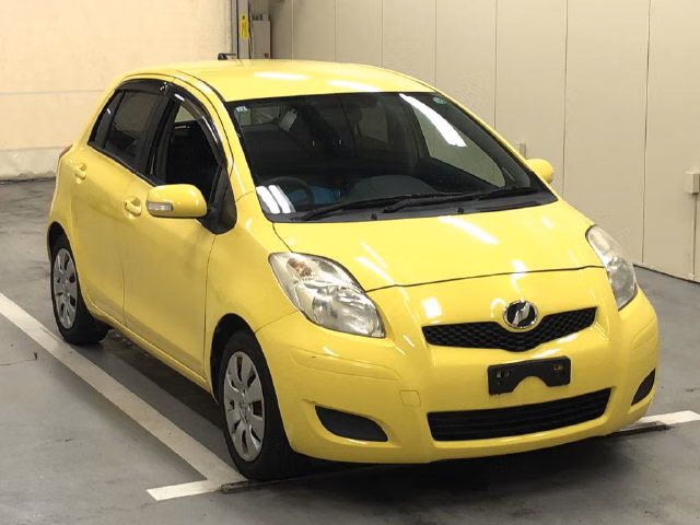 TOYOTA VITZ