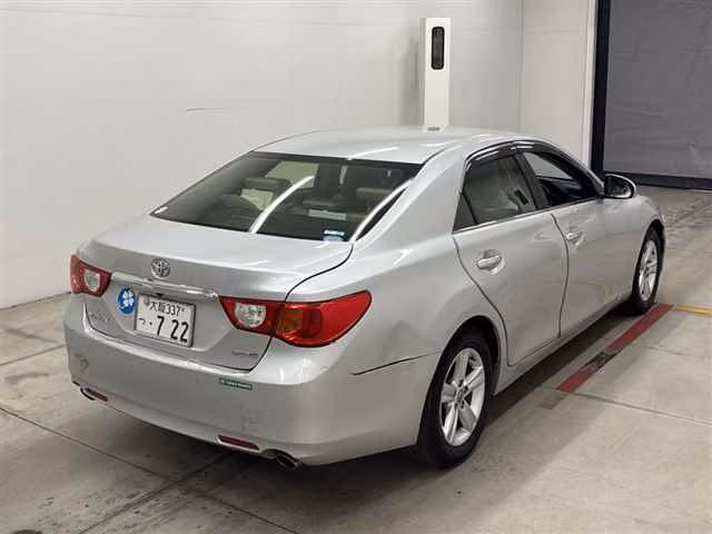 TOYOTA MARK X