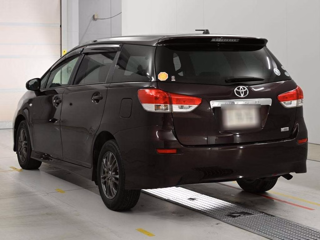 TOYOTA WISH