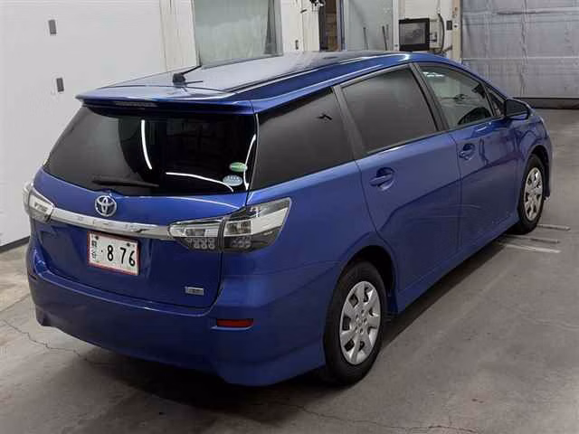 TOYOTA WISH
