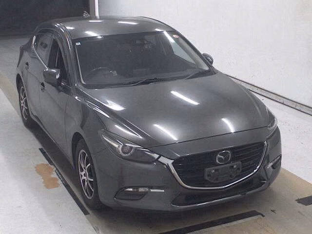 MAZDA AXELA