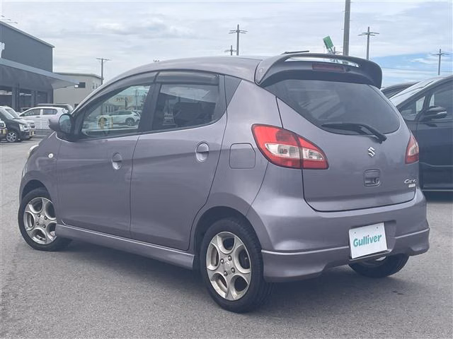SUZUKI CERVO