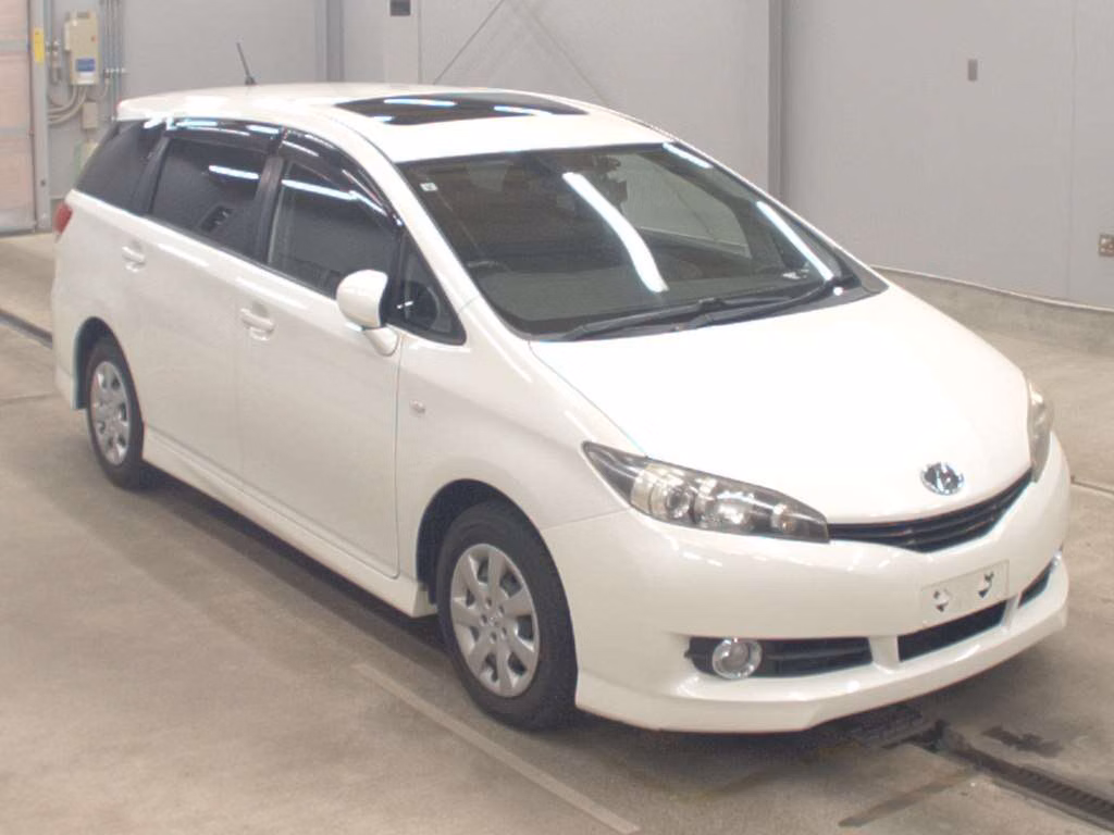 TOYOTA WISH