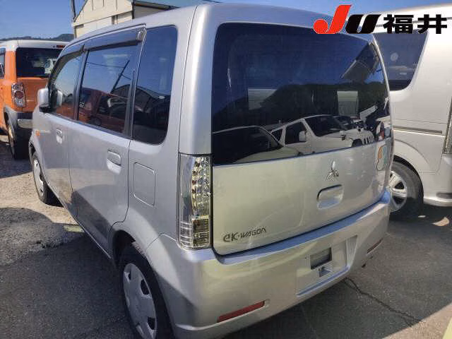 MITSUBISHI EK WAGON