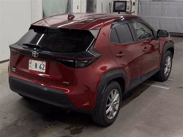 TOYOTA YARIS CROSS