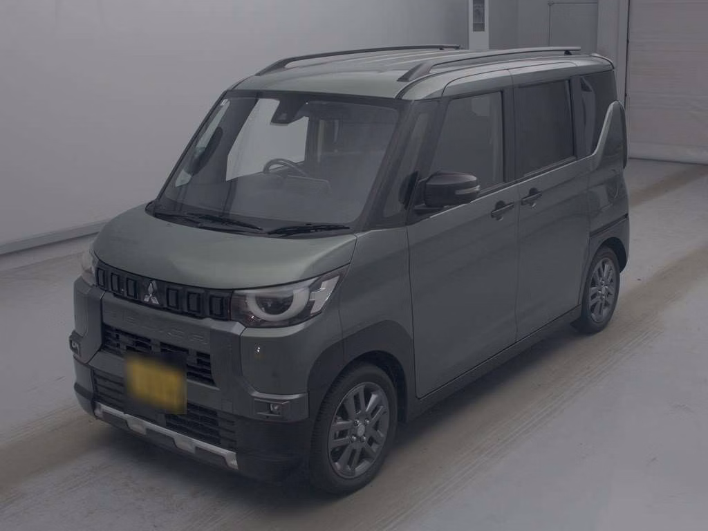 MITSUBISHI DELICA MINI