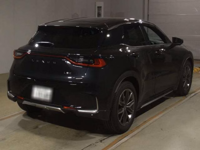LEXUS LBX