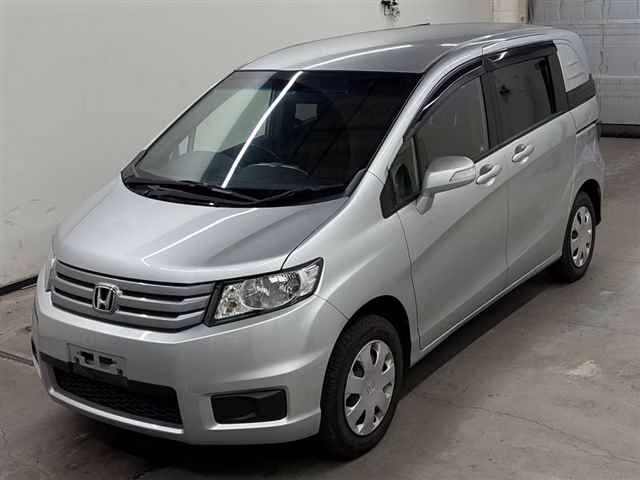 HONDA FREED SPIKE