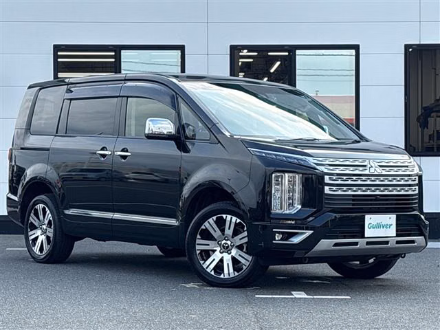 MITSUBISHI DELICA D:5