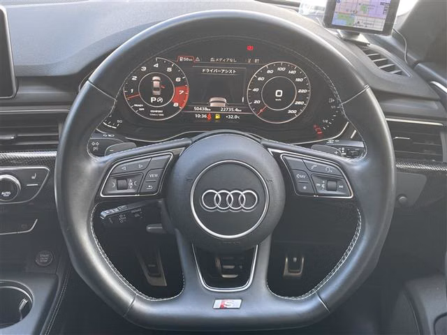 AUDI S4