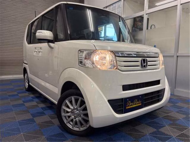 HONDA N-BOX