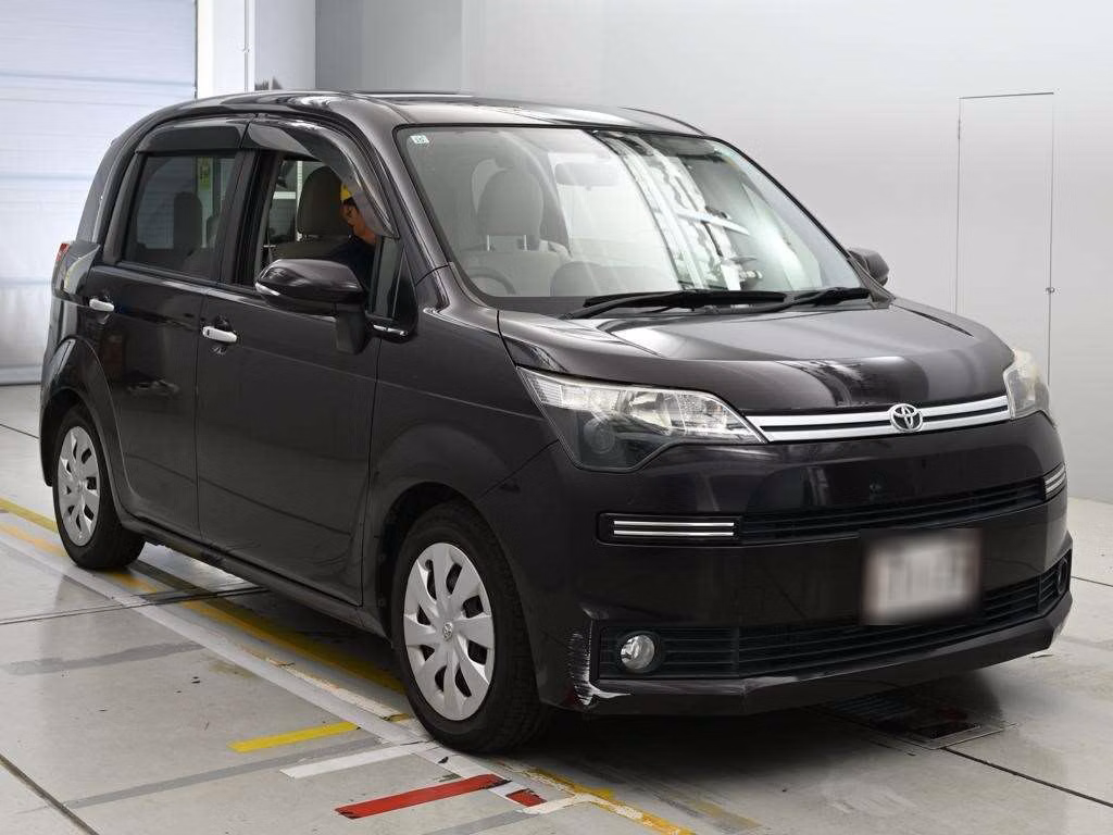 TOYOTA SPADE