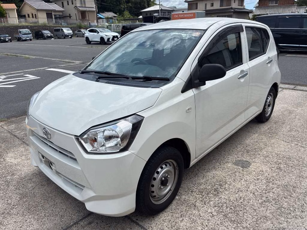 TOYOTA PIXIS EPOCH
