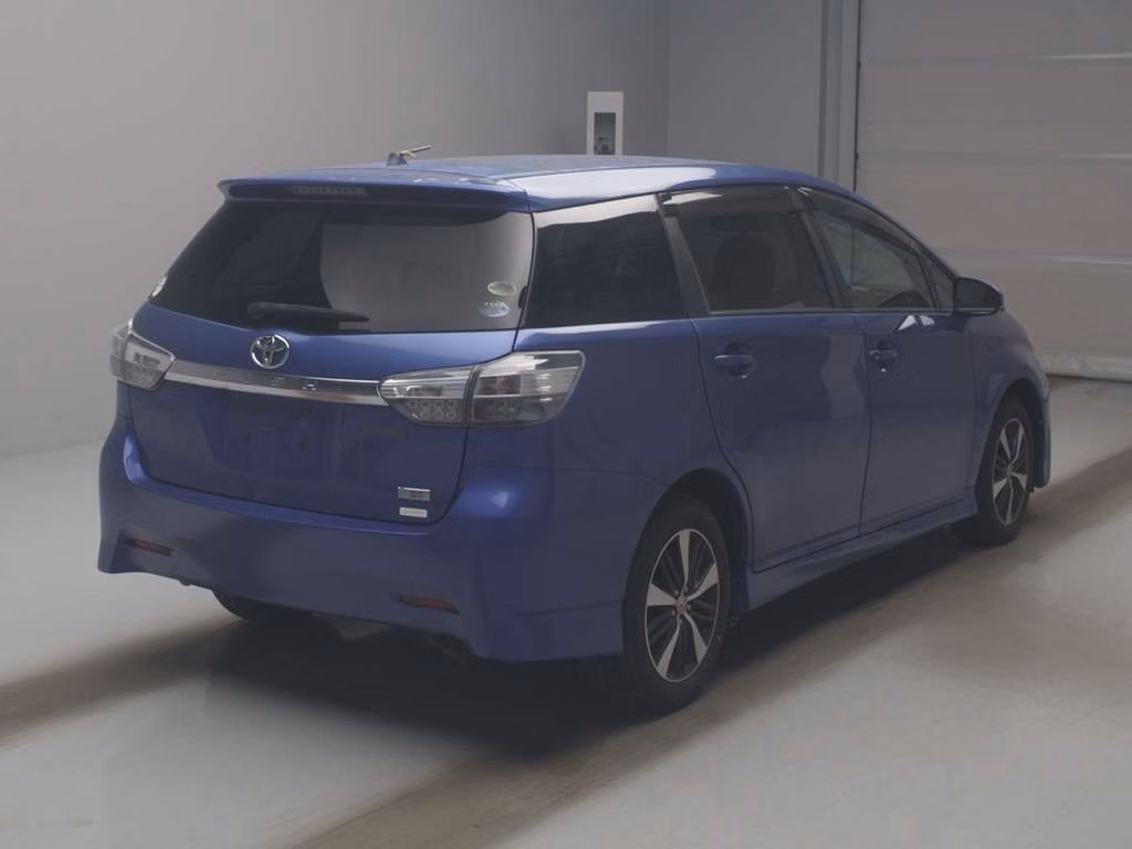 TOYOTA WISH