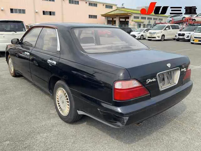 NISSAN GLORIA