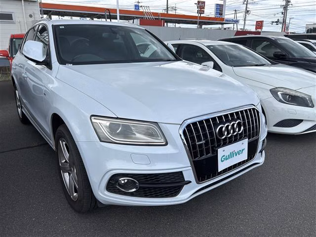 AUDI Q5