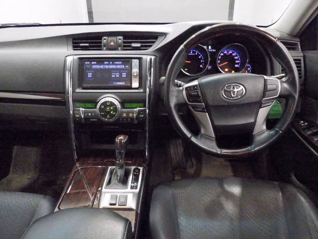 TOYOTA MARK X
