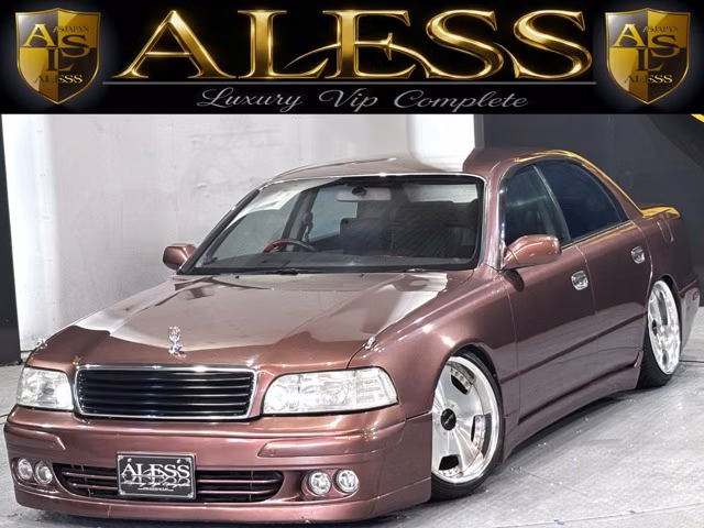 TOYOTA CROWN MAJESTA