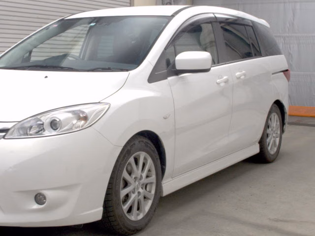 NISSAN LAFESTA
