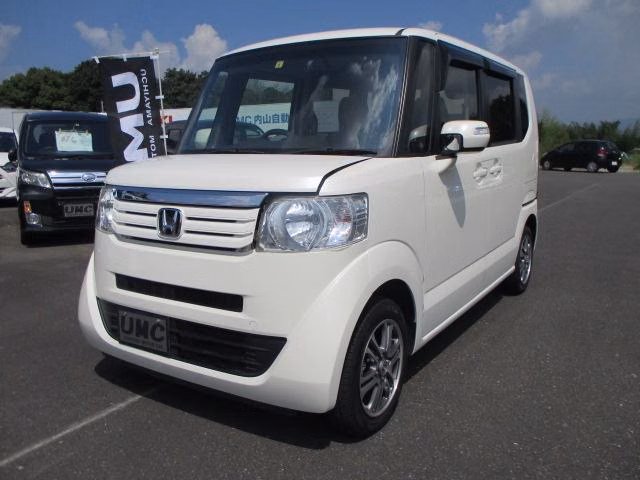 HONDA N-BOX
