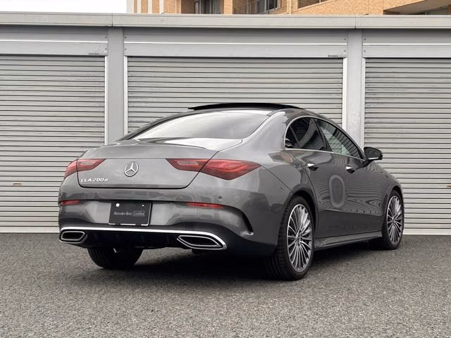 MERCEDES-BENZ CLA-CLASS