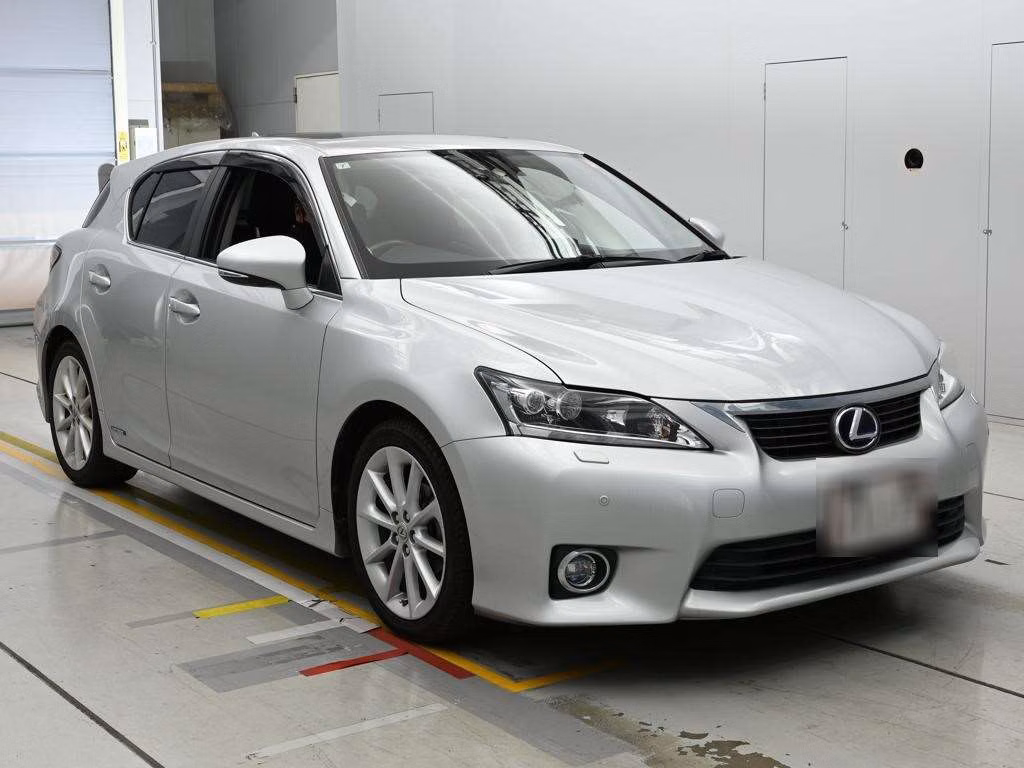 LEXUS CT200H