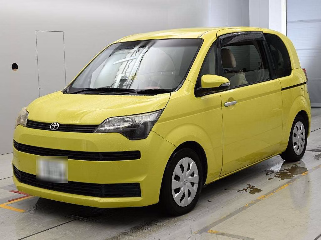 TOYOTA SPADE