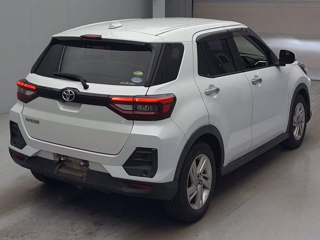 TOYOTA RAIZE