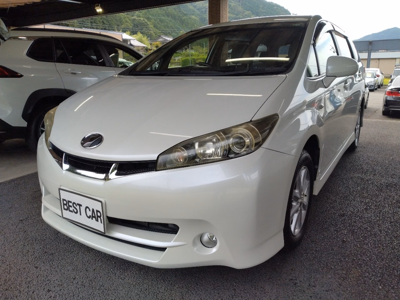 TOYOTA WISH