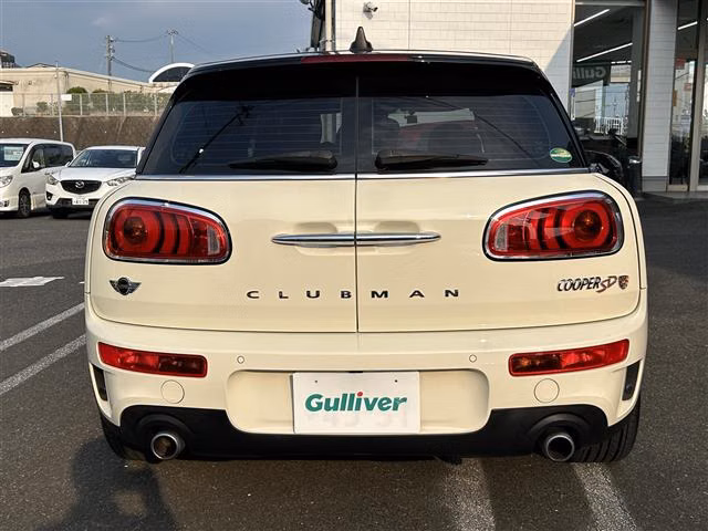 MINI CLUBMAN