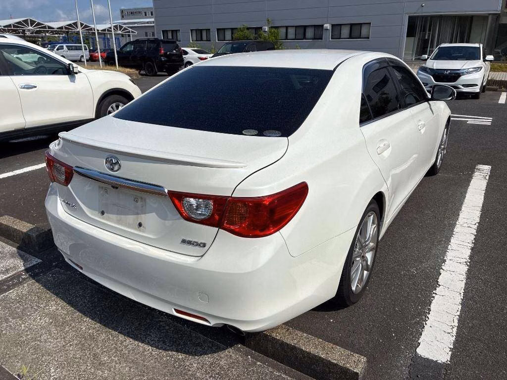 TOYOTA MARK X