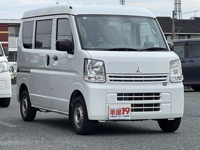 MITSUBISHI MINICAB