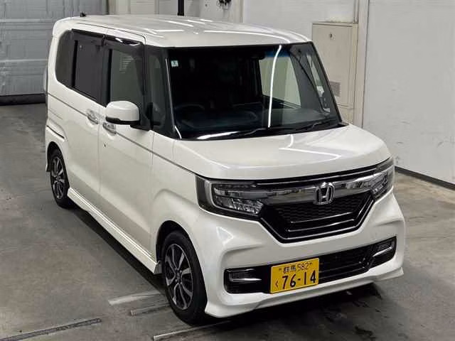HONDA N-BOX