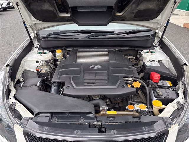 SUBARU LEGACY