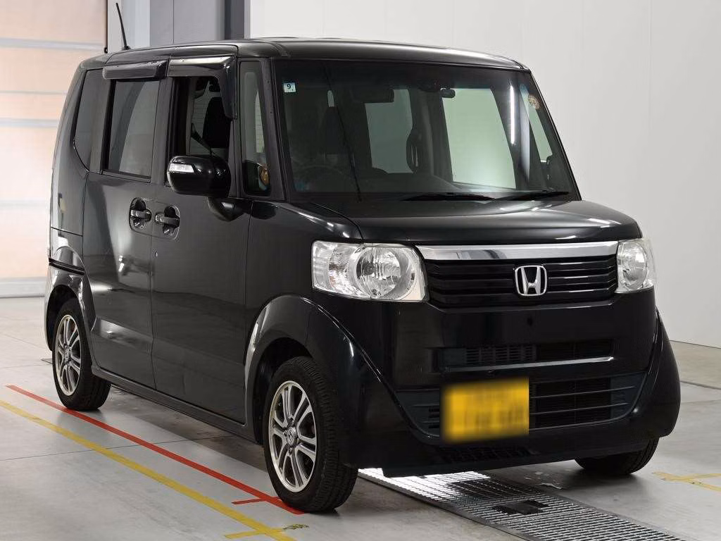 HONDA N-BOX