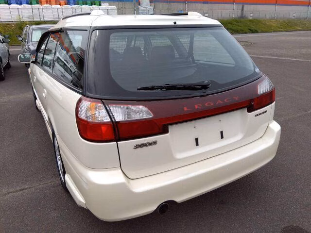 SUBARU LEGACY