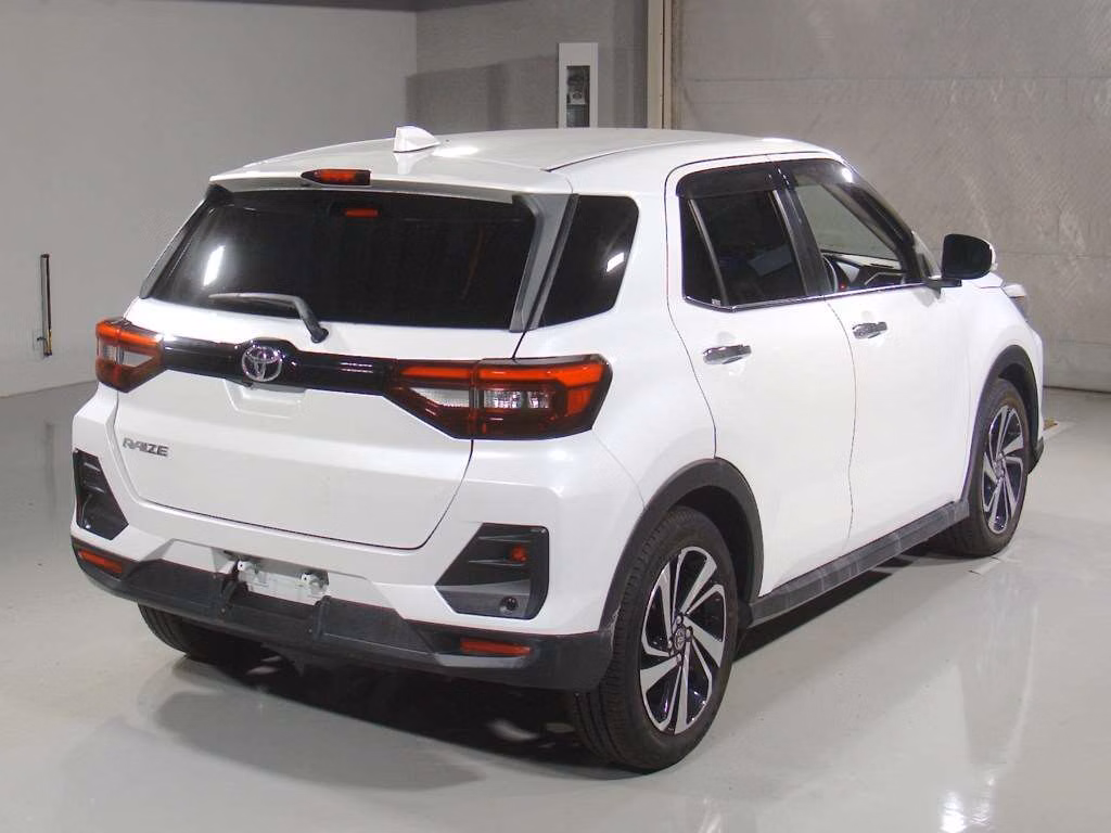 TOYOTA RAIZE
