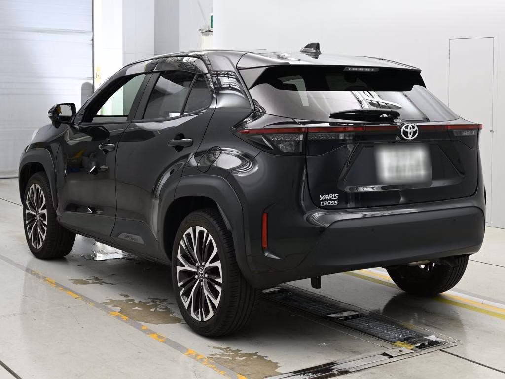 TOYOTA YARIS CROSS