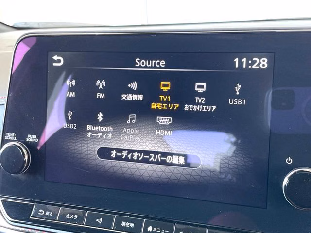NISSAN AURA