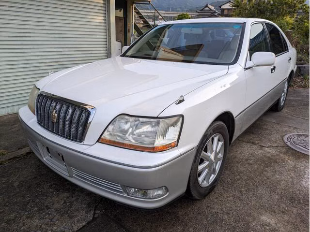 TOYOTA CROWN MAJESTA