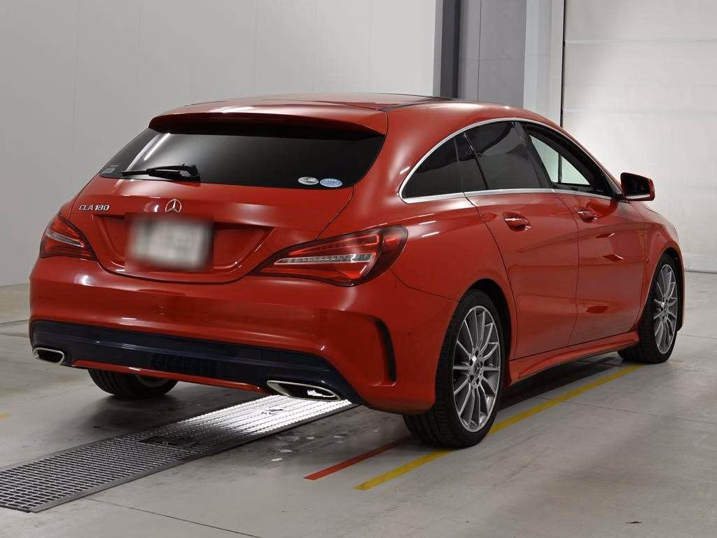 MERCEDES-BENZ CLA-CLASS